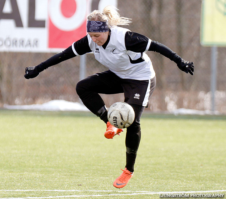 Träningsmatch Skövde KIK-Göteborgs DFF 5-1,dam,Södermalms IP,Skövde,Sverige,Fotboll,,2013,66407