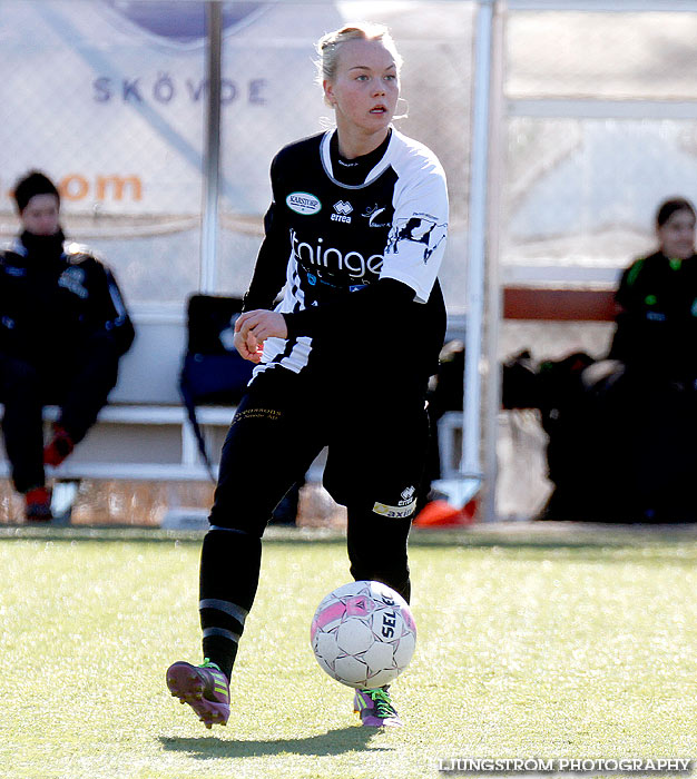 DM Våmbs IF-Skövde KIK 0-5,dam,Södermalms IP,Skövde,Sverige,Fotboll,,2013,67701