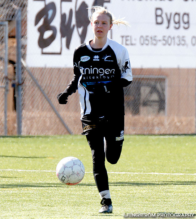 DM Våmbs IF-Skövde KIK 0-5,dam,Södermalms IP,Skövde,Sverige,Fotboll,,2013,67721