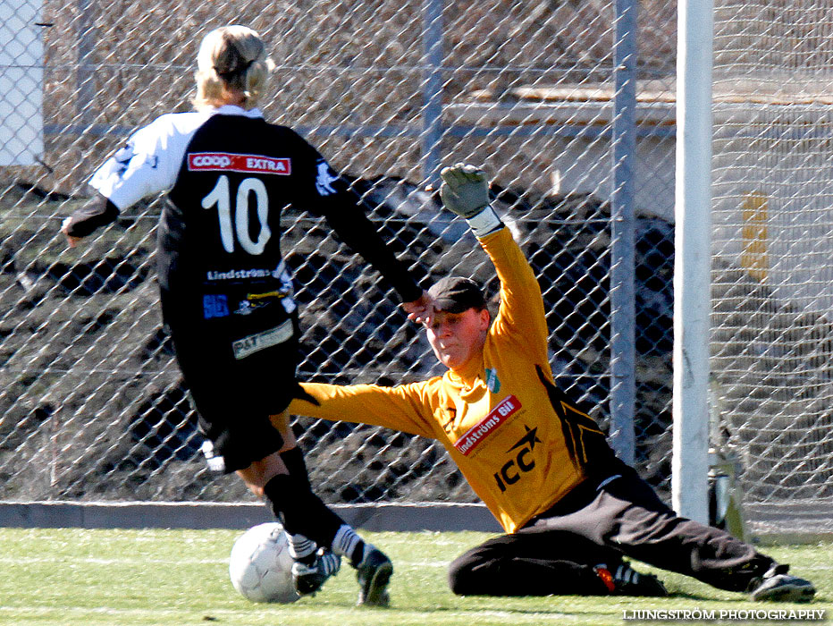 DM Våmbs IF-Skövde KIK 0-5,dam,Södermalms IP,Skövde,Sverige,Fotboll,,2013,67731