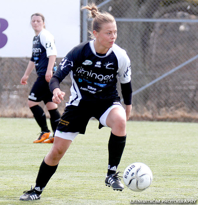 Skövde KIK-Hörnebo SK 4-2,dam,Södermalms IP,Skövde,Sverige,Fotboll,,2013,69802