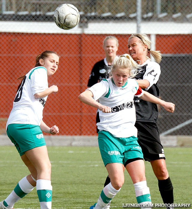 Skövde KIK-Hörnebo SK 4-2,dam,Södermalms IP,Skövde,Sverige,Fotboll,,2013,69838