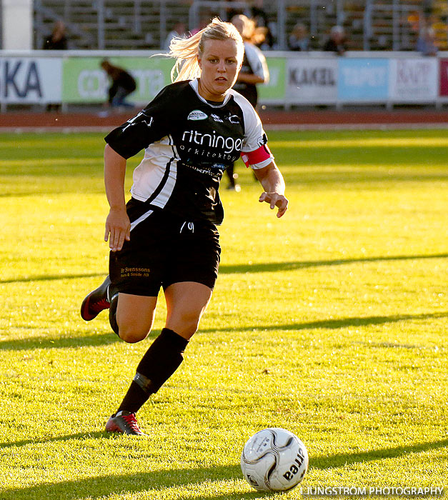 Skövde KIK-Ulvåkers IF 8-0,dam,Södermalms IP,Skövde,Sverige,Fotboll,,2013,71463