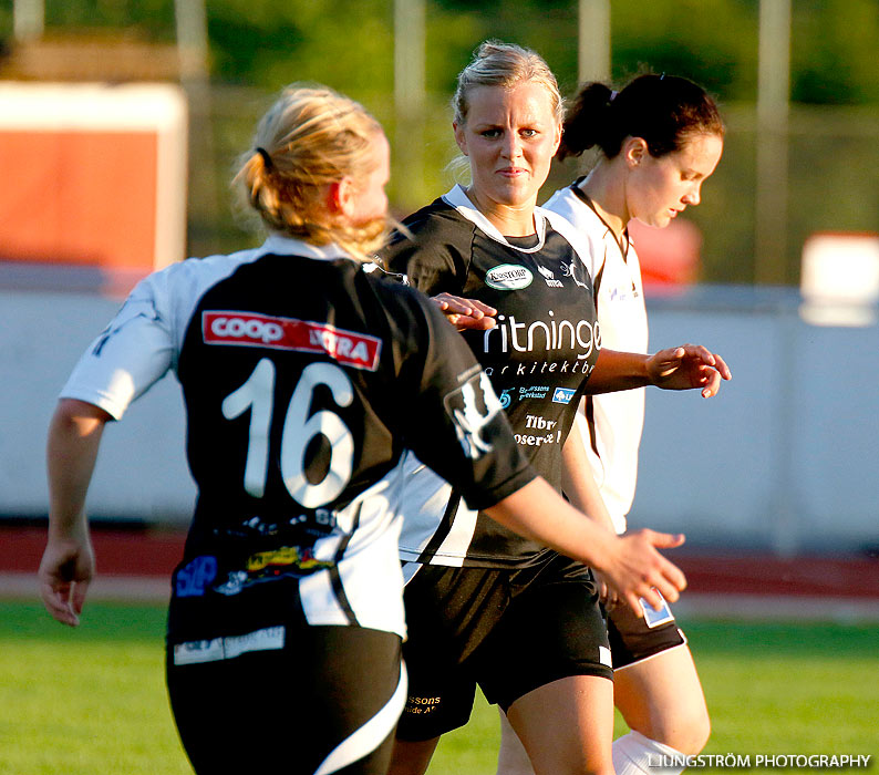 Skövde KIK-Ulvåkers IF 8-0,dam,Södermalms IP,Skövde,Sverige,Fotboll,,2013,71495
