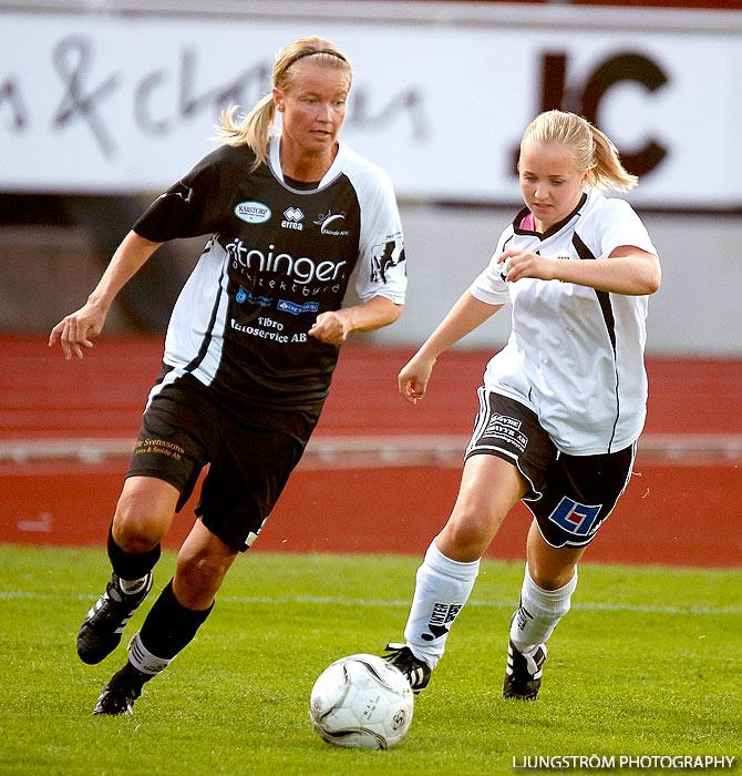Skövde KIK-Ulvåkers IF 8-0,dam,Södermalms IP,Skövde,Sverige,Fotboll,,2013,71529