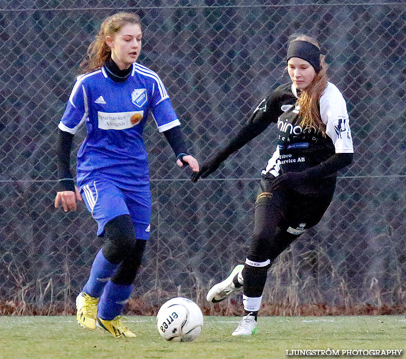 Träningsmatch Skövde KIK-IK Friscopojkarna 2-0,dam,Södermalms IP,Skövde,Sverige,Fotboll,,2014,82102