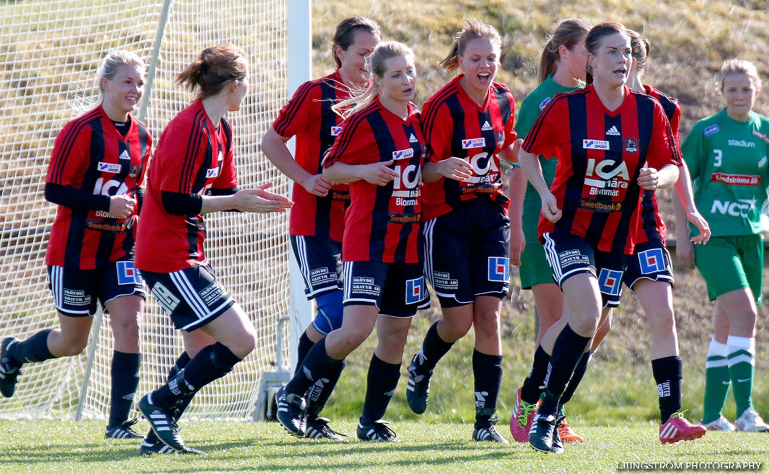 Våmbs IF-Ulvåkers IF 3-2,dam,Claesborgs IP,Skövde,Sverige,Fotboll,,2014,86457