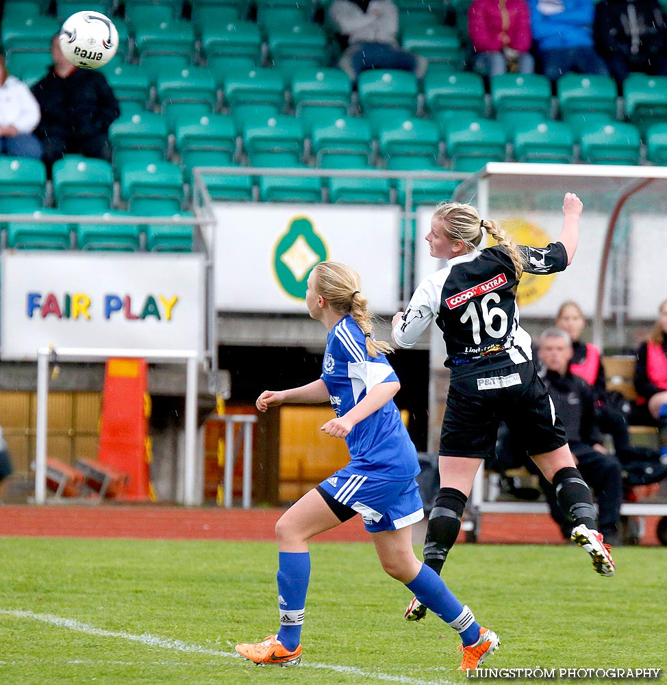 Skövde KIK-Vallens IF 6-2,dam,Södermalms IP,Skövde,Sverige,Fotboll,,2014,88050