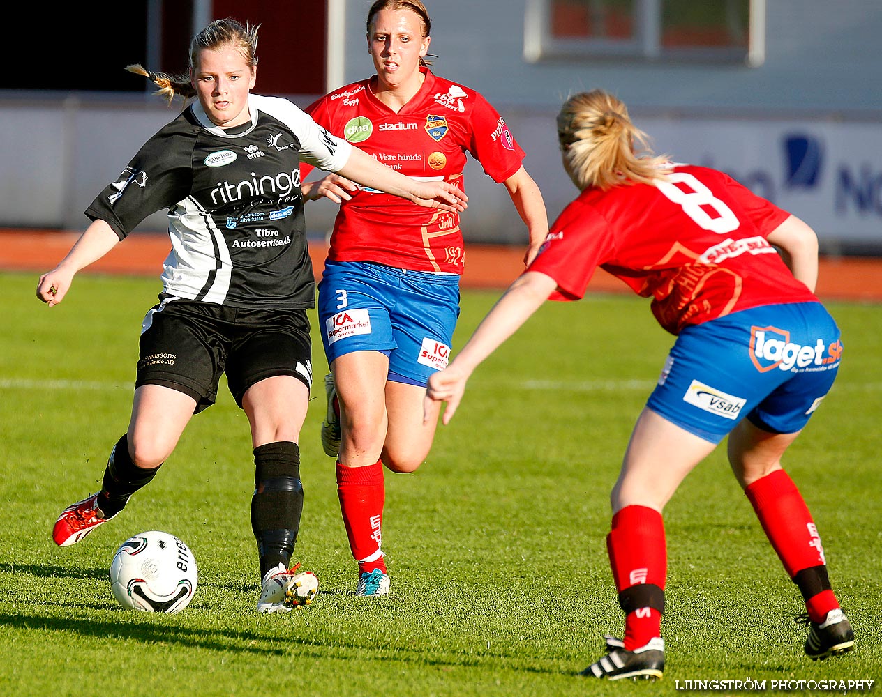 Skövde KIK-IK Gauthiod 2-1,dam,Södermalms IP,Skövde,Sverige,Fotboll,,2014,87753