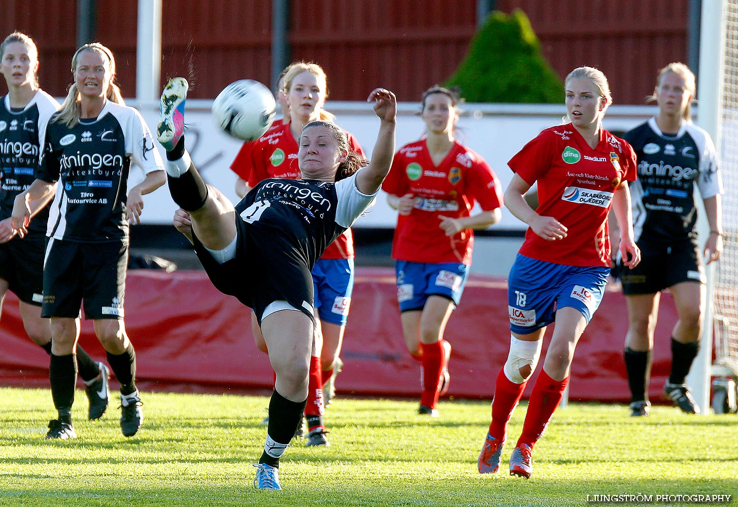 Skövde KIK-IK Gauthiod 2-1,dam,Södermalms IP,Skövde,Sverige,Fotboll,,2014,87825