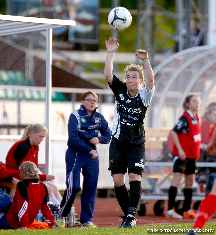 Skövde KIK-IK Gauthiod 2-1,dam,Södermalms IP,Skövde,Sverige,Fotboll,,2014,87894