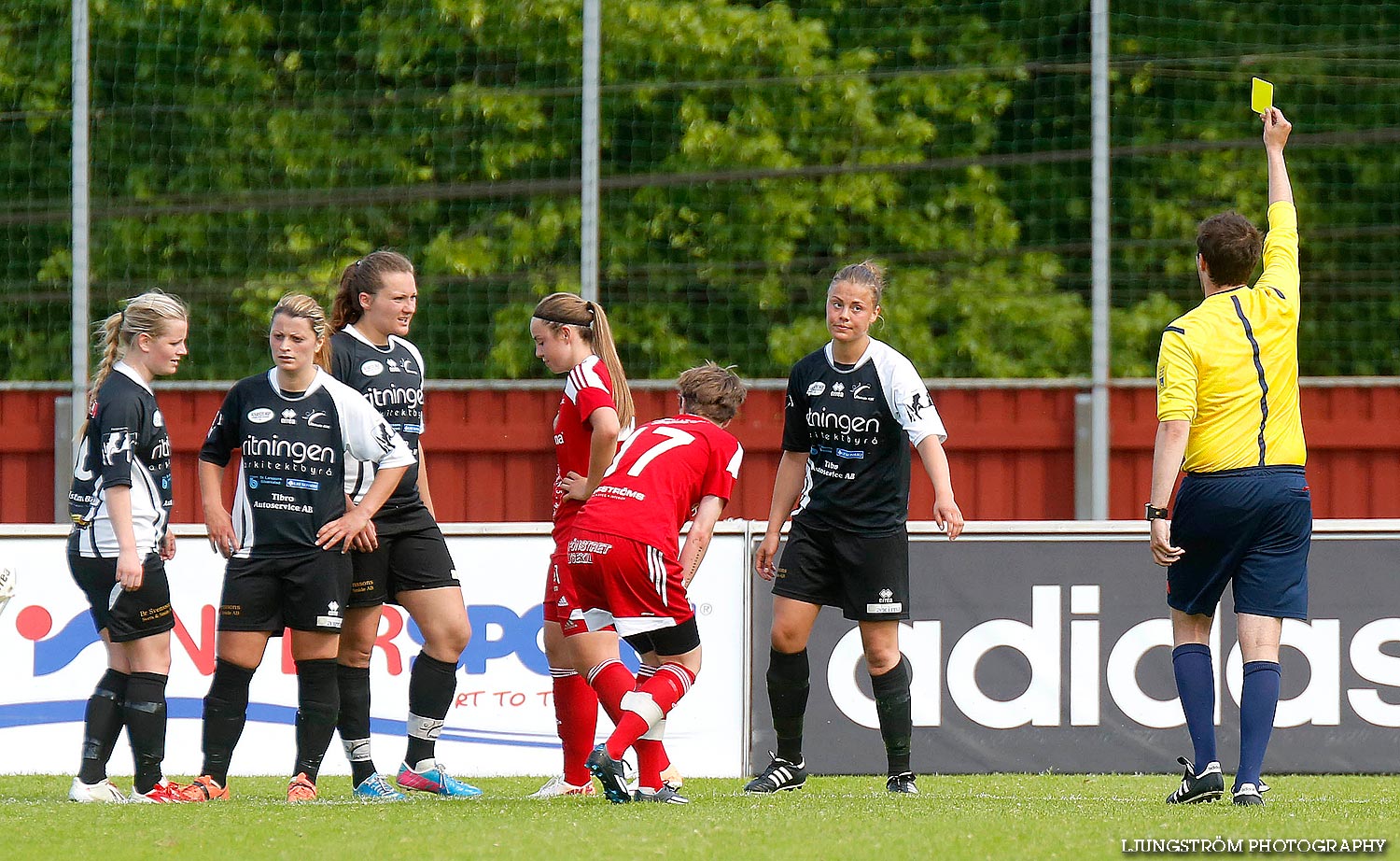 Skövde KIK-Stångenäs AIS 1-0,dam,Södermalms IP,Skövde,Sverige,Fotboll,,2014,89160