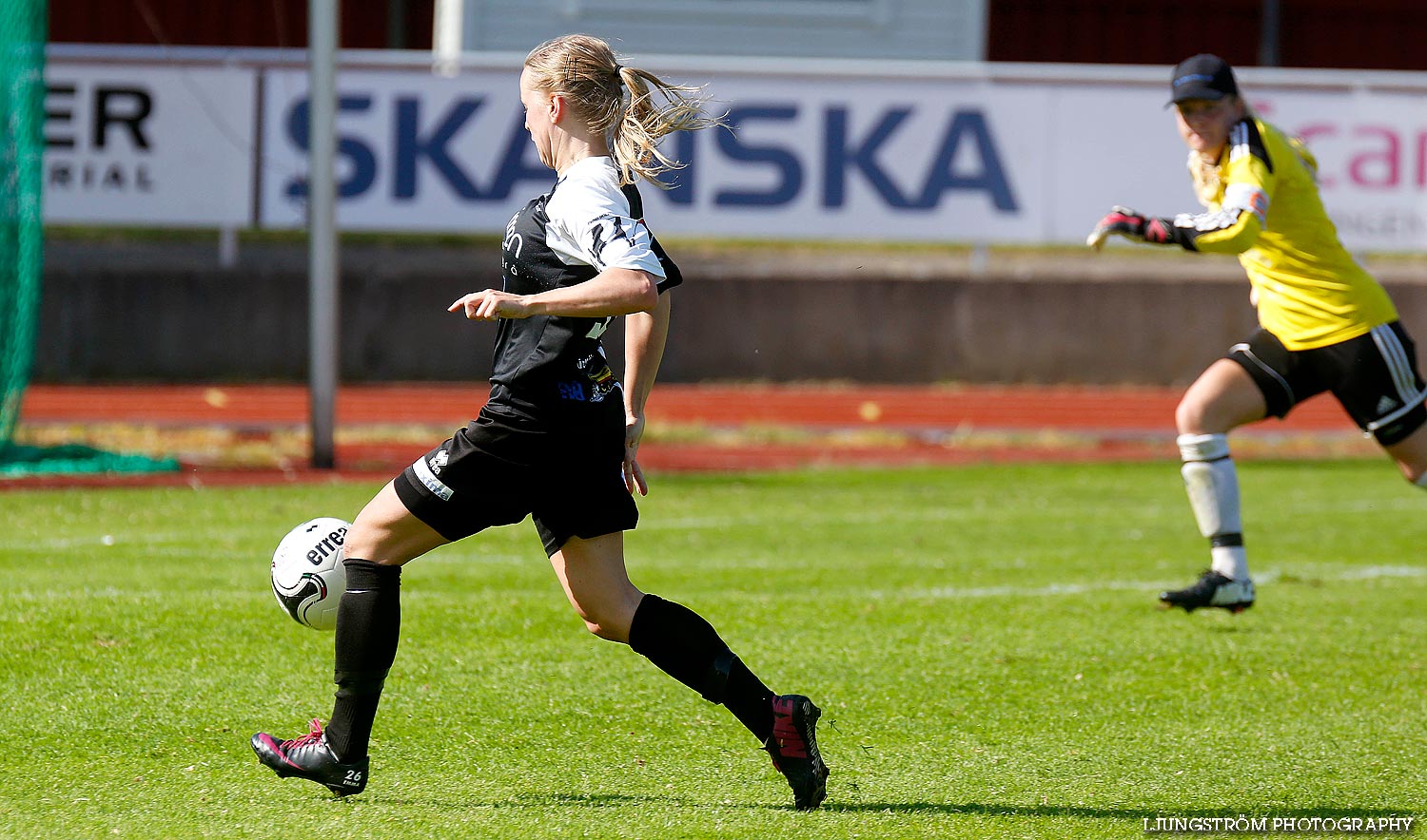 Skövde KIK-Stångenäs AIS 1-0,dam,Södermalms IP,Skövde,Sverige,Fotboll,,2014,89242