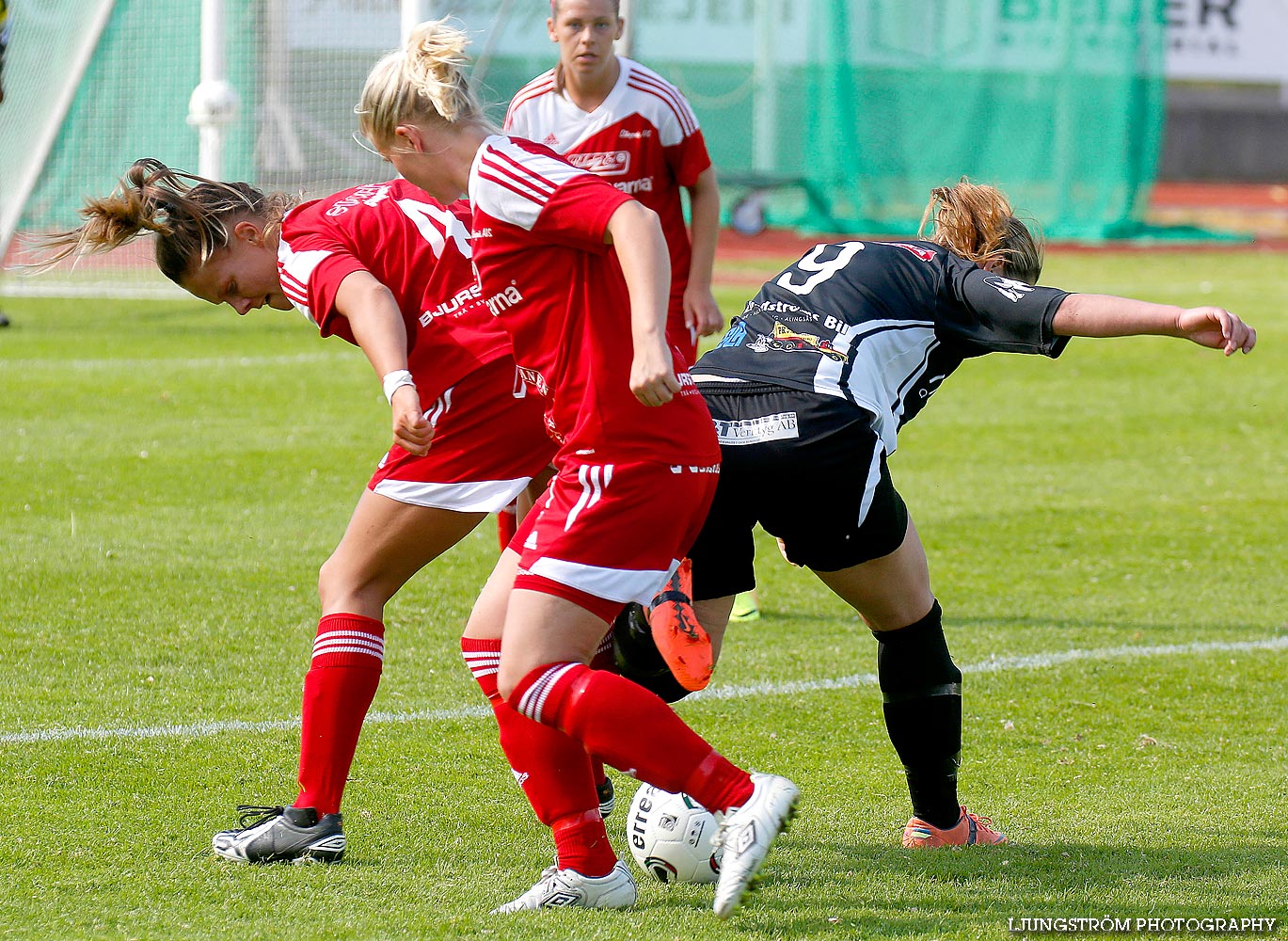 Skövde KIK-Stångenäs AIS 1-0,dam,Södermalms IP,Skövde,Sverige,Fotboll,,2014,89250