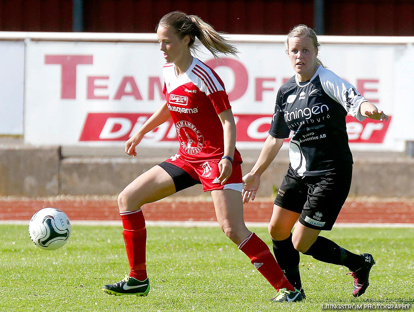 Skövde KIK-Stångenäs AIS 1-0,dam,Södermalms IP,Skövde,Sverige,Fotboll,,2014,89270