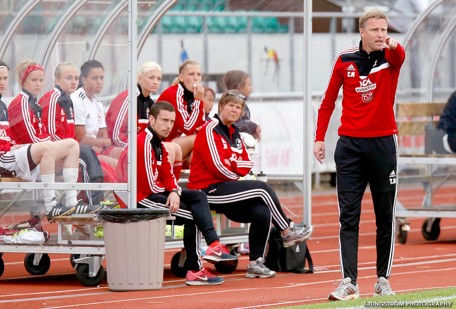 Skövde KIK-Mariestads BoIS FF 4-0,dam,Södermalms IP,Skövde,Sverige,Fotboll,,2014,89294