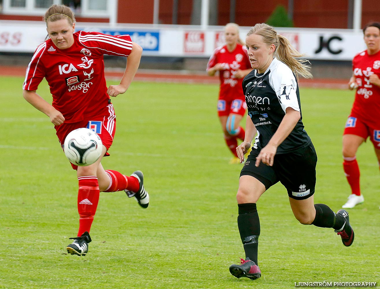 Skövde KIK-Mariestads BoIS FF 4-0,dam,Södermalms IP,Skövde,Sverige,Fotboll,,2014,89310