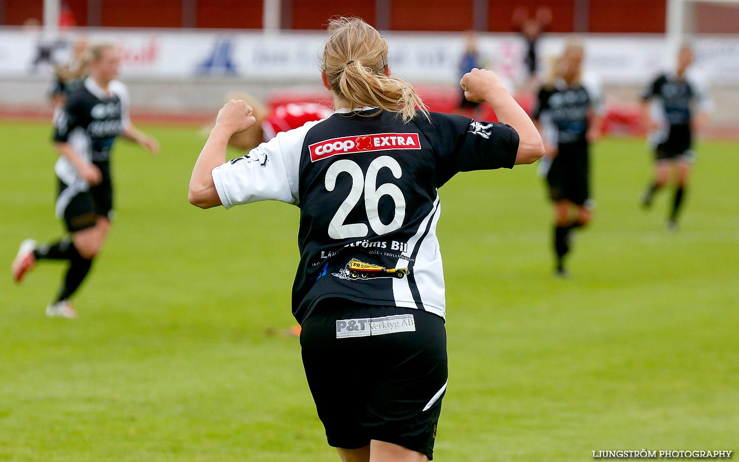 Skövde KIK-Mariestads BoIS FF 4-0,dam,Södermalms IP,Skövde,Sverige,Fotboll,,2014,89311