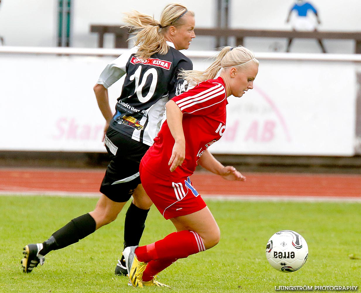 Skövde KIK-Mariestads BoIS FF 4-0,dam,Södermalms IP,Skövde,Sverige,Fotboll,,2014,89357