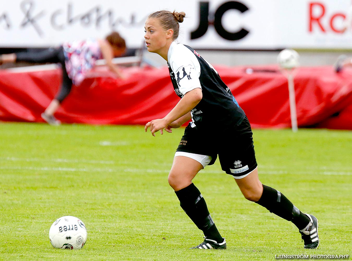 Skövde KIK-Mariestads BoIS FF 4-0,dam,Södermalms IP,Skövde,Sverige,Fotboll,,2014,89362