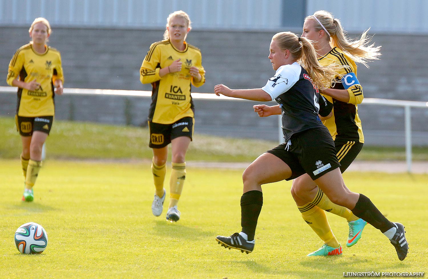 Vara SK-Skövde KIK 1-1,dam,Torsvallen,Vara,Sverige,Fotboll,,2014,90098