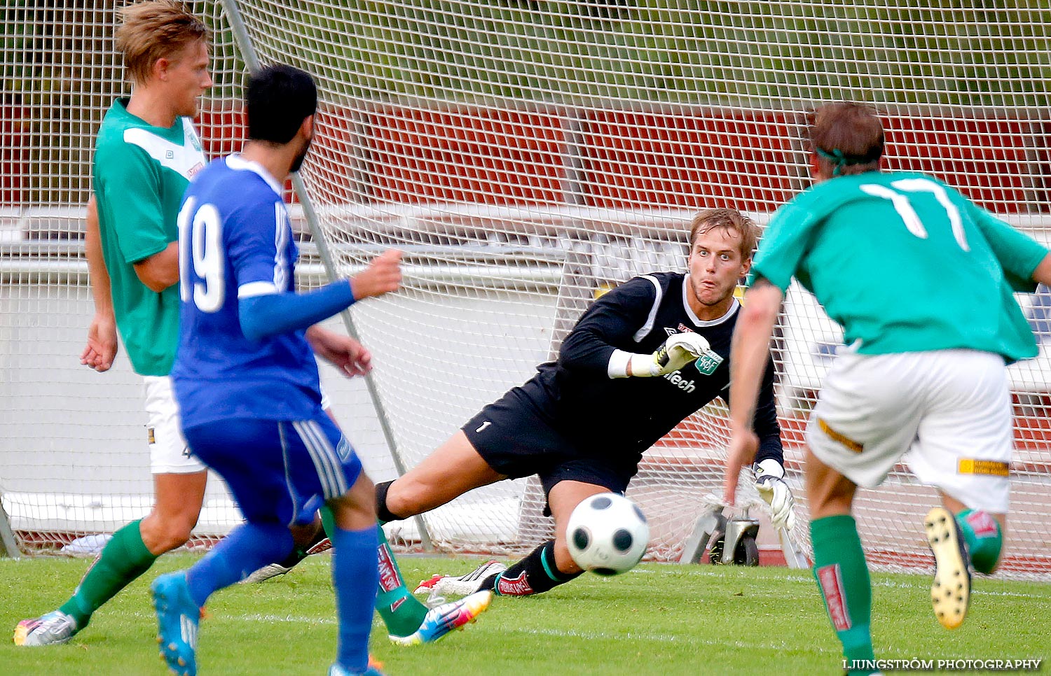 IFK Skövde FK-Fristads GoIF 4-2,herr,Södermalms IP,Skövde,Sverige,Fotboll,,2014,91337