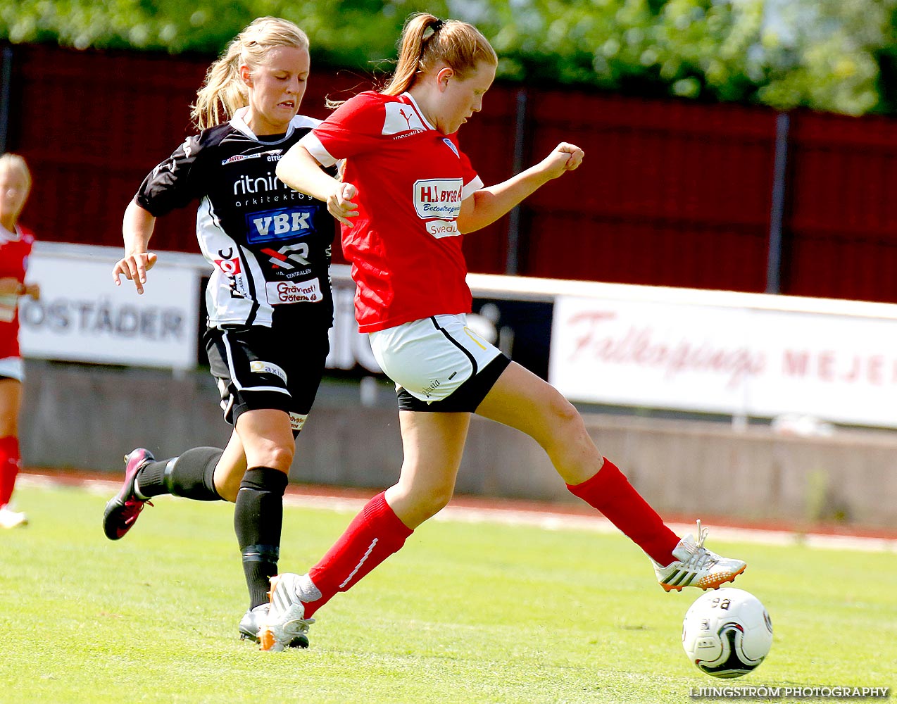 Skövde KIK-IK Rössö Uddevalla 4-0,dam,Södermalms IP,Skövde,Sverige,Fotboll,,2014,91396