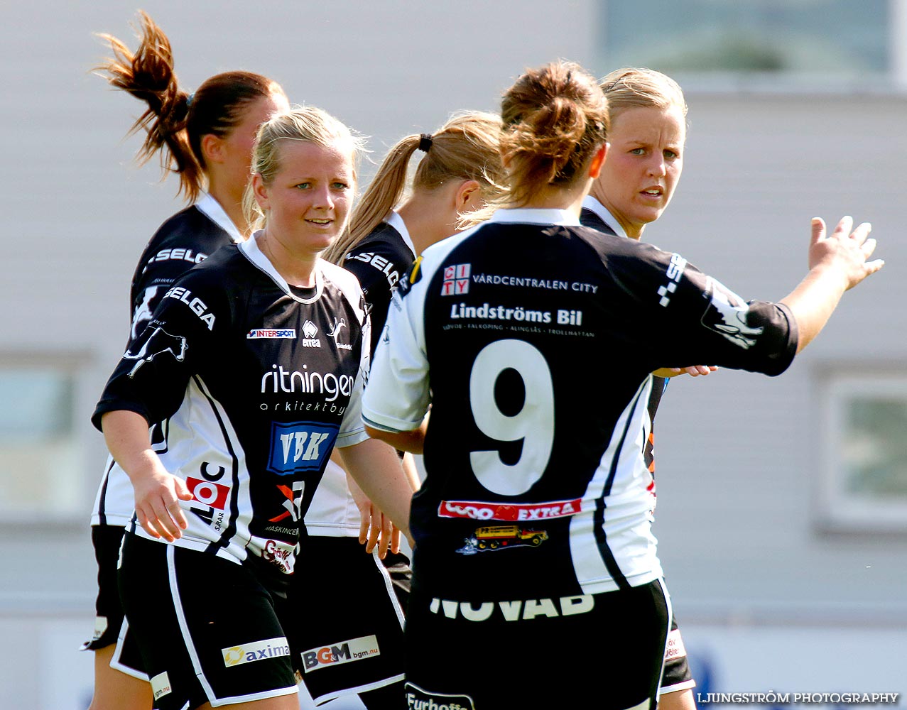 Skövde KIK-IK Rössö Uddevalla 4-0,dam,Södermalms IP,Skövde,Sverige,Fotboll,,2014,91441