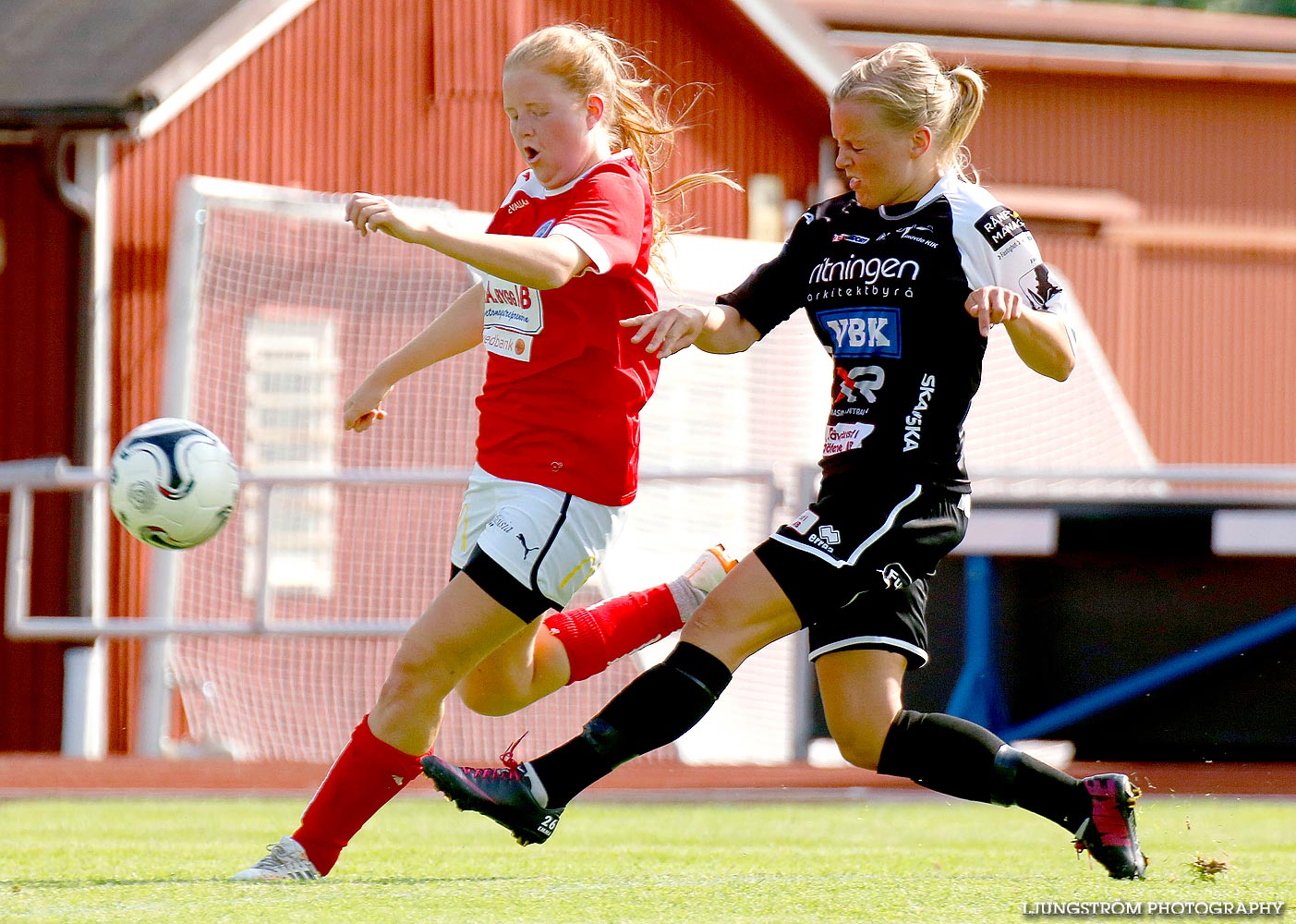 Skövde KIK-IK Rössö Uddevalla 4-0,dam,Södermalms IP,Skövde,Sverige,Fotboll,,2014,91444