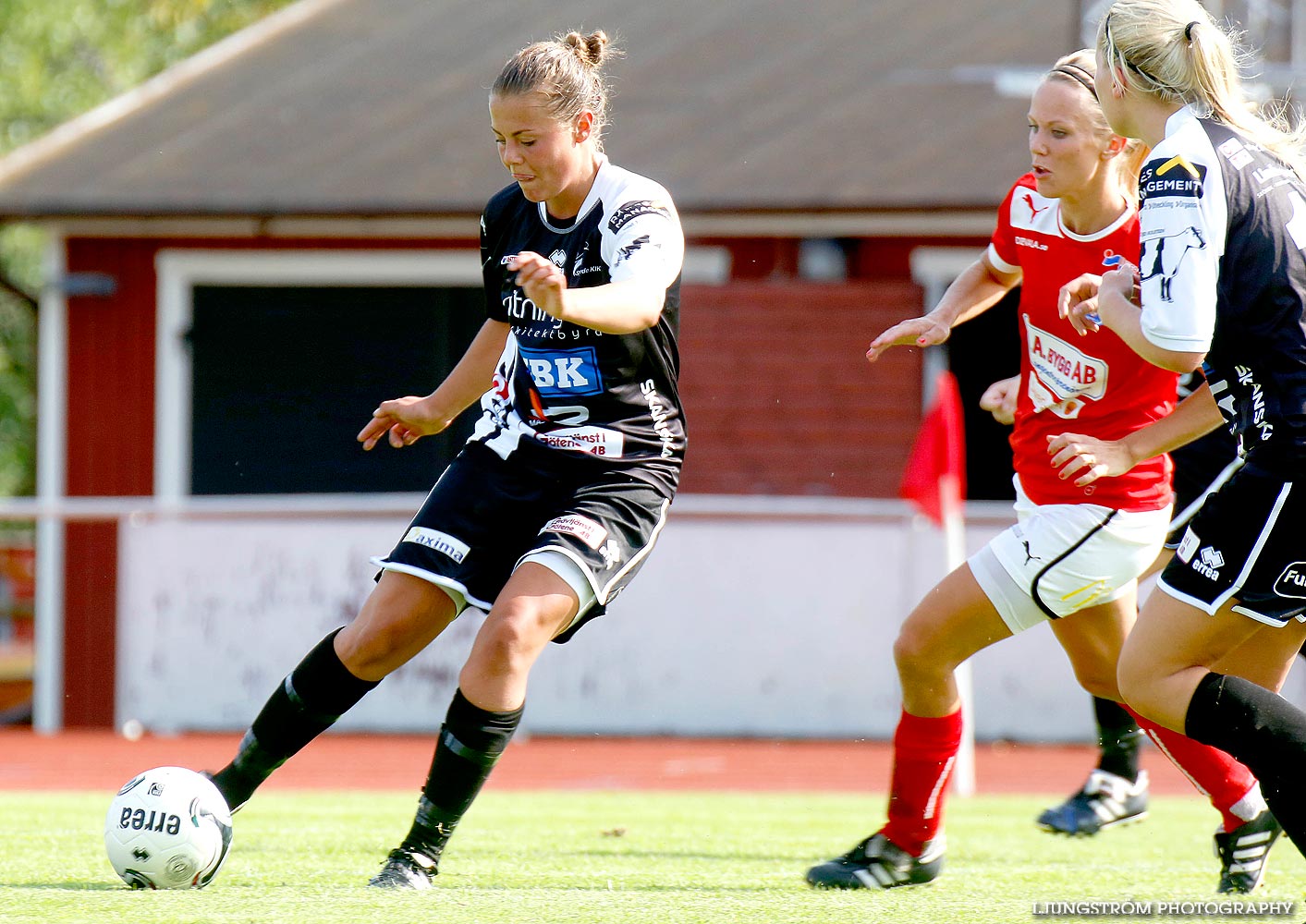 Skövde KIK-IK Rössö Uddevalla 4-0,dam,Södermalms IP,Skövde,Sverige,Fotboll,,2014,91465