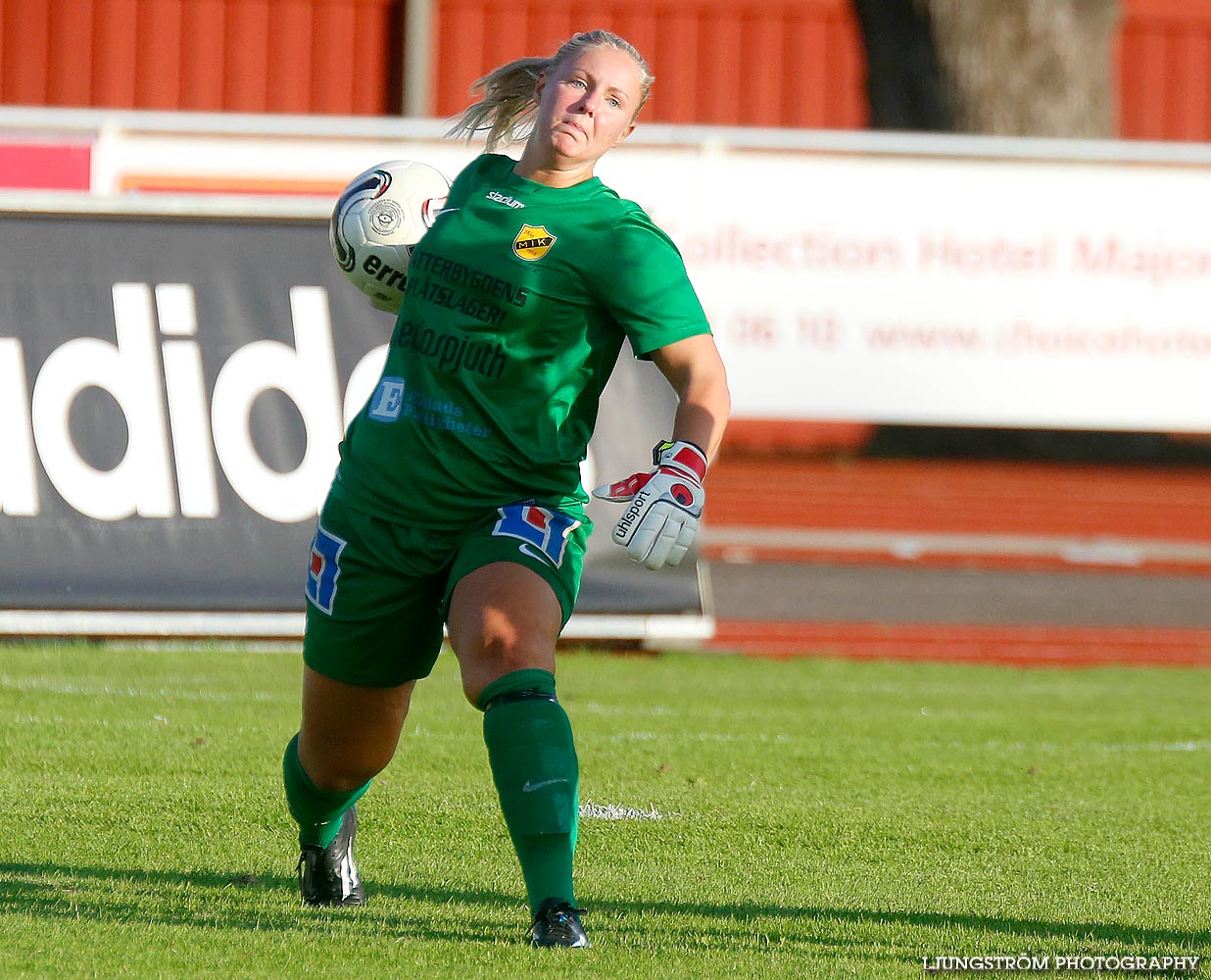 Svenska Cupen Skövde KIK-Mariebo IK 1-2,dam,Södermalms IP,Skövde,Sverige,Fotboll,,2014,91746