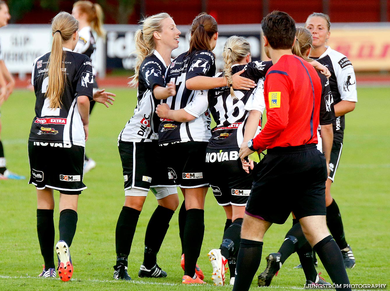 Svenska Cupen Skövde KIK-Mariebo IK 1-2,dam,Södermalms IP,Skövde,Sverige,Fotboll,,2014,91812