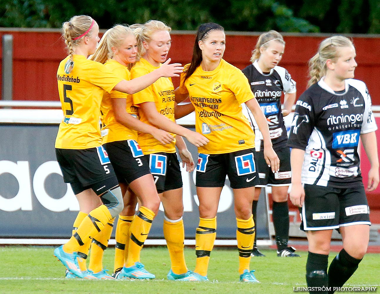 Svenska Cupen Skövde KIK-Mariebo IK 1-2,dam,Södermalms IP,Skövde,Sverige,Fotboll,,2014,91854