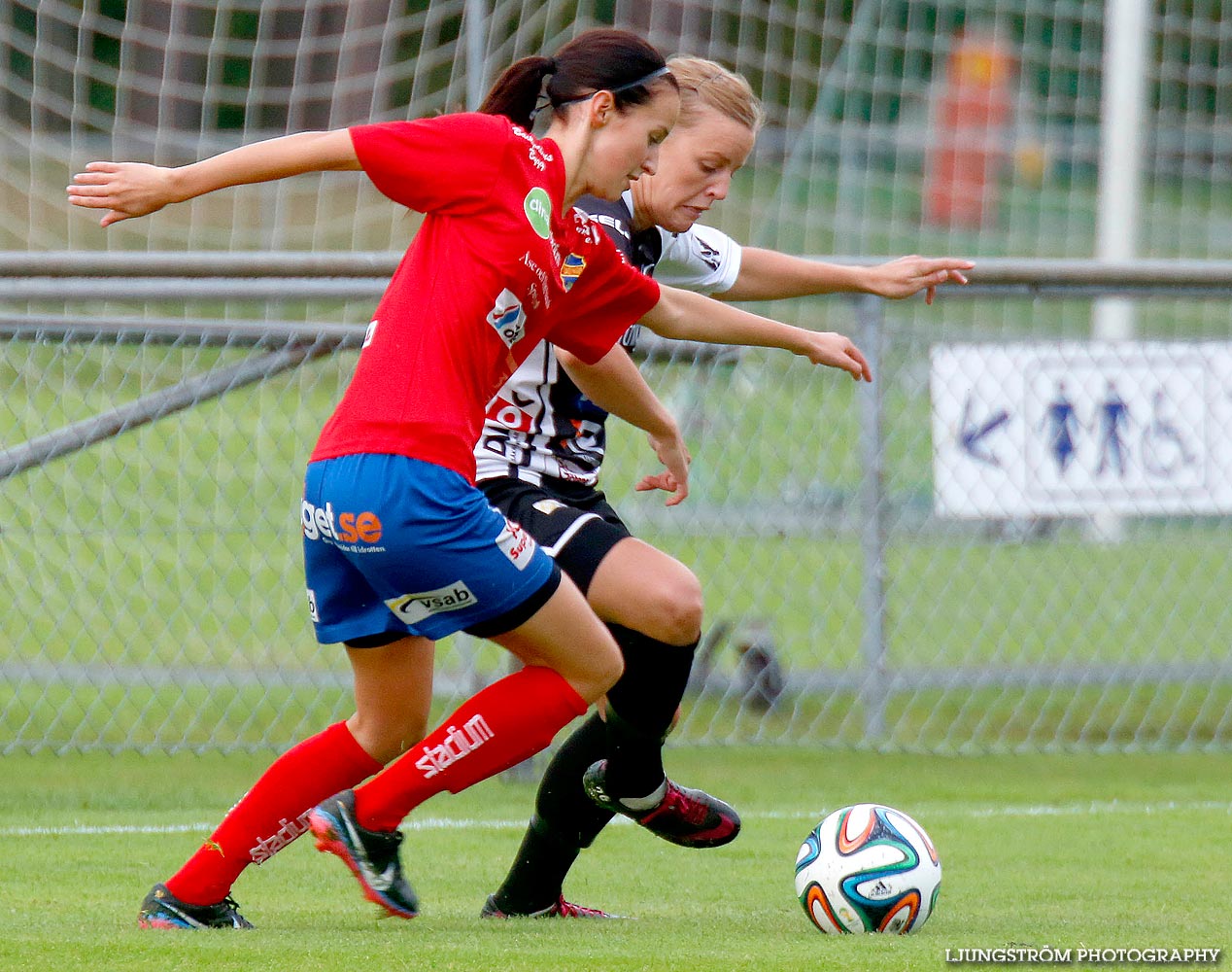 IK Gauthiod-Skövde KIK 4-1,dam,Lunnevi IP,Grästorp,Sverige,Fotboll,,2014,93587