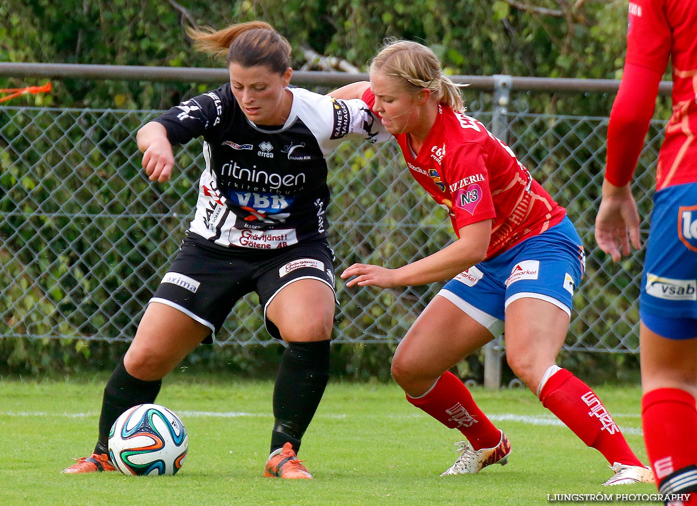 IK Gauthiod-Skövde KIK 4-1,dam,Lunnevi IP,Grästorp,Sverige,Fotboll,,2014,93600