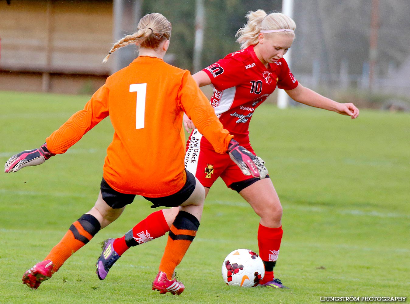 Våmbs IF-Töreboda IK 2-1,dam,Claesborgs IP,Skövde,Sverige,Fotboll,,2014,93197