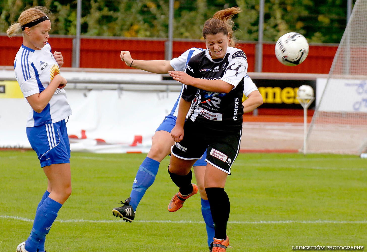 Skövde KIK-IFK Skoghall 1-1,dam,Södermalms IP,Skövde,Sverige,Fotboll,,2014,93735