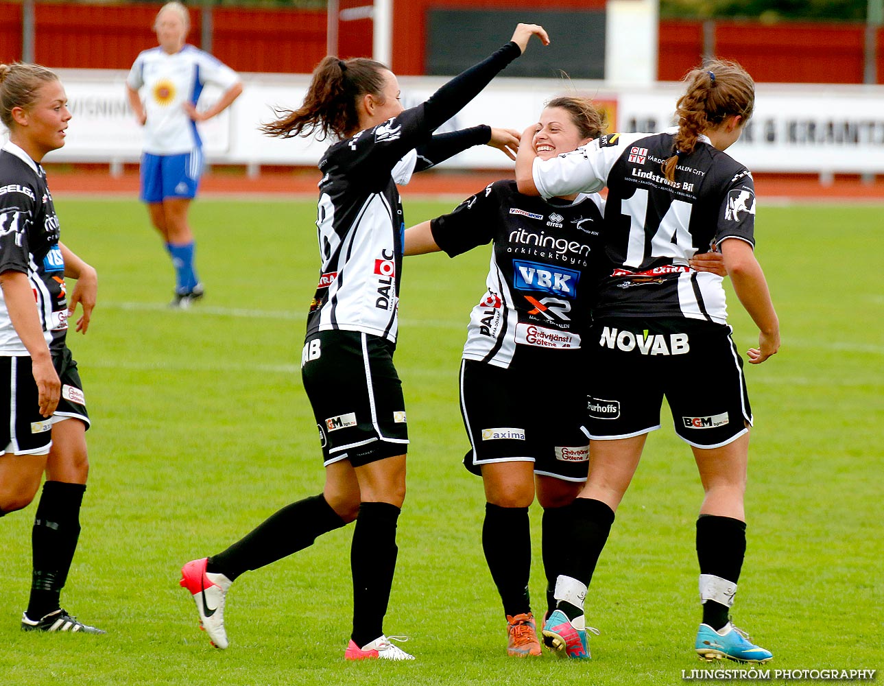 Skövde KIK-IFK Skoghall 1-1,dam,Södermalms IP,Skövde,Sverige,Fotboll,,2014,93791