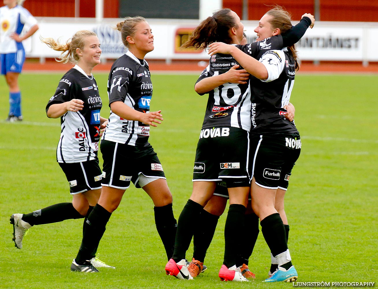 Skövde KIK-IFK Skoghall 1-1,dam,Södermalms IP,Skövde,Sverige,Fotboll,,2014,93792