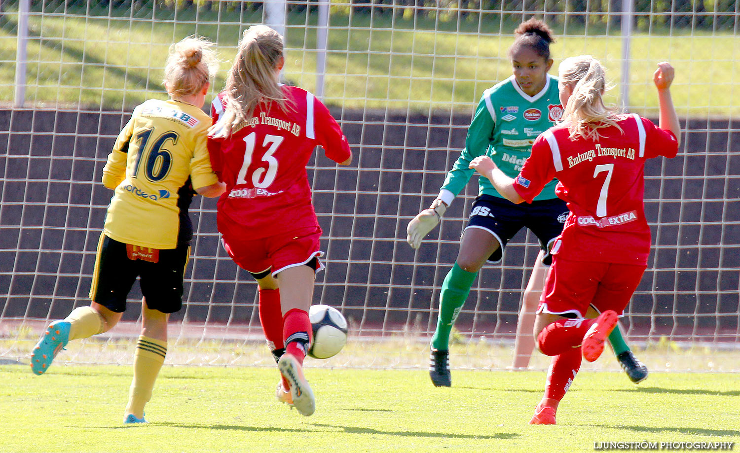 Falköpings KIK-Vara SK 1-3,dam,Odenplan,Falköping,Sverige,Fotboll,,2014,129305