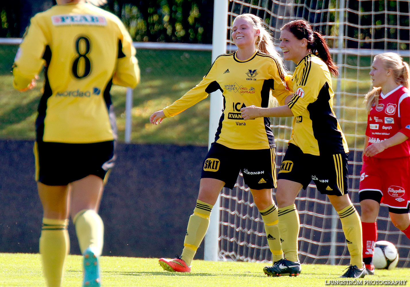 Falköpings KIK-Vara SK 1-3,dam,Odenplan,Falköping,Sverige,Fotboll,,2014,129349