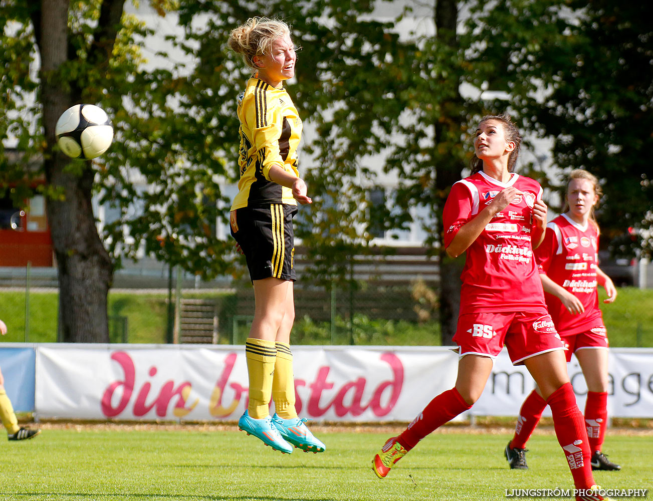 Falköpings KIK-Vara SK 1-3,dam,Odenplan,Falköping,Sverige,Fotboll,,2014,129382