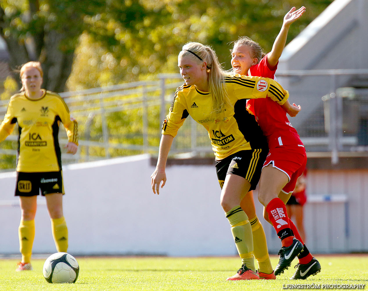 Falköpings KIK-Vara SK 1-3,dam,Odenplan,Falköping,Sverige,Fotboll,,2014,129445