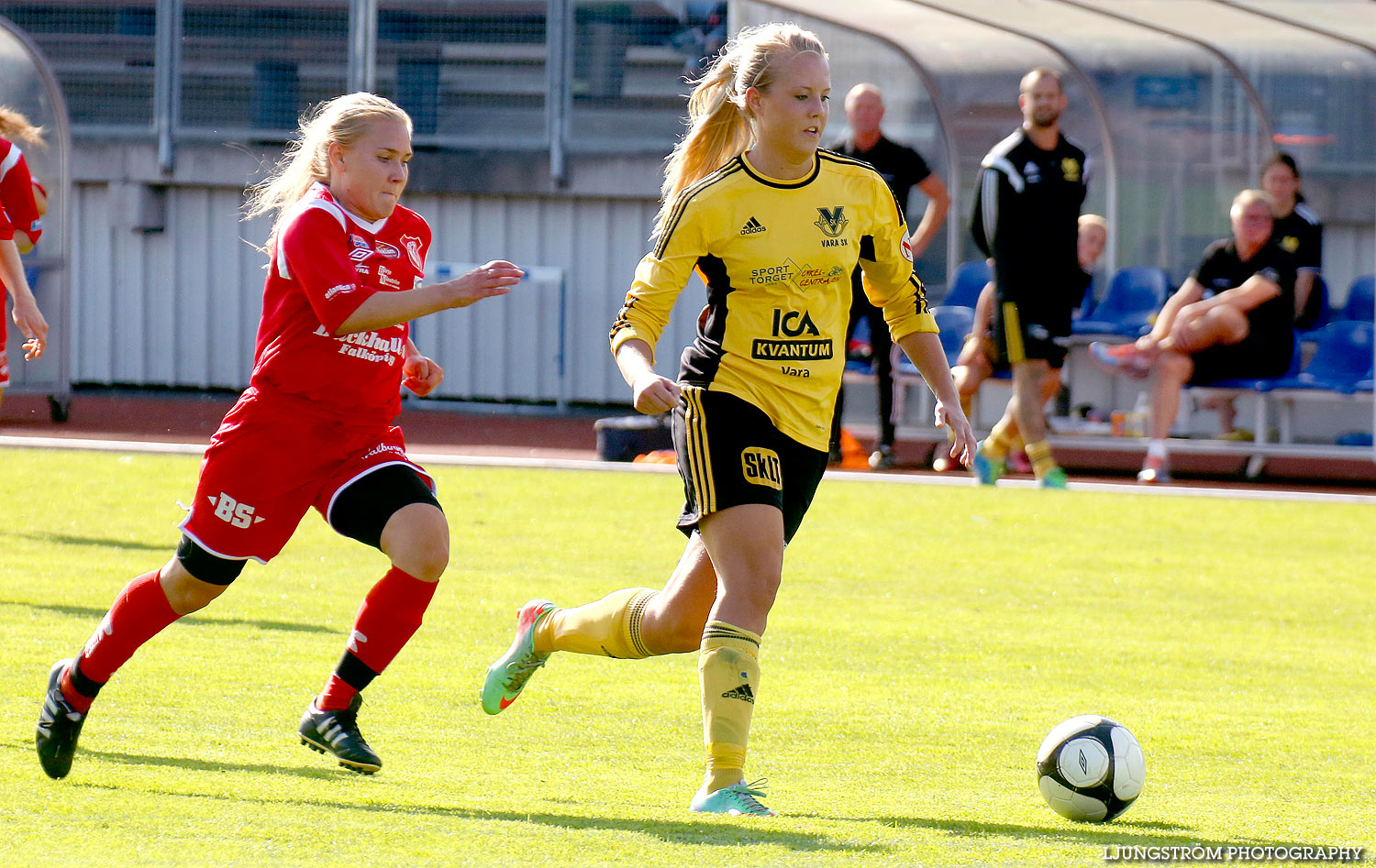 Falköpings KIK-Vara SK 1-3,dam,Odenplan,Falköping,Sverige,Fotboll,,2014,129451