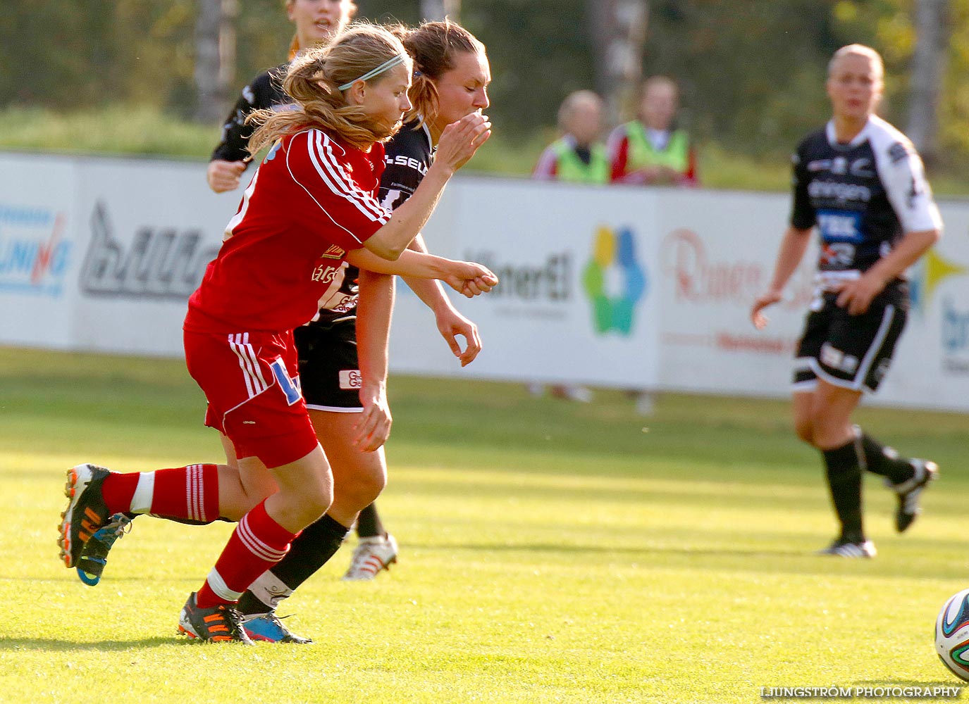 Mariestads BoIS FF-Skövde KIK 2-5,dam,Lekevi IP,Mariestad,Sverige,Fotboll,,2014,93898