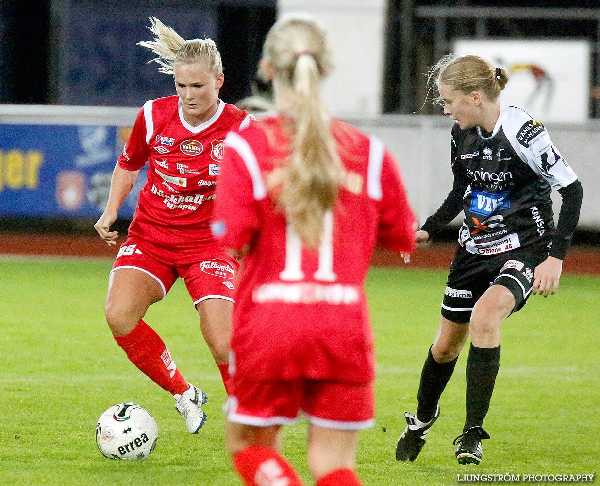 Skövde KIK-Falköpings KIK 3-1,dam,Södermalms IP,Skövde,Sverige,Fotboll,,2014,94143