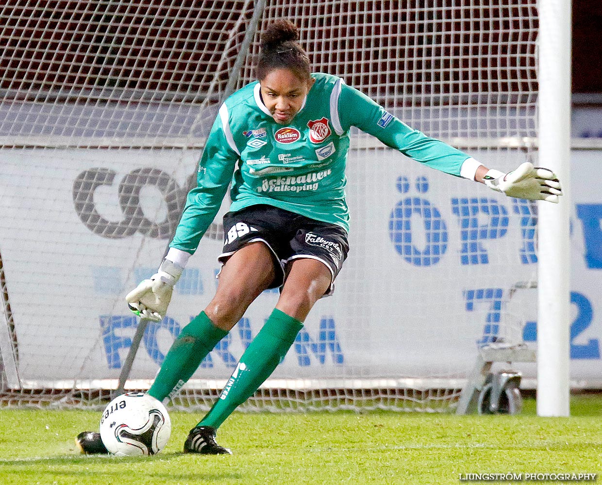 Skövde KIK-Falköpings KIK 3-1,dam,Södermalms IP,Skövde,Sverige,Fotboll,,2014,94153