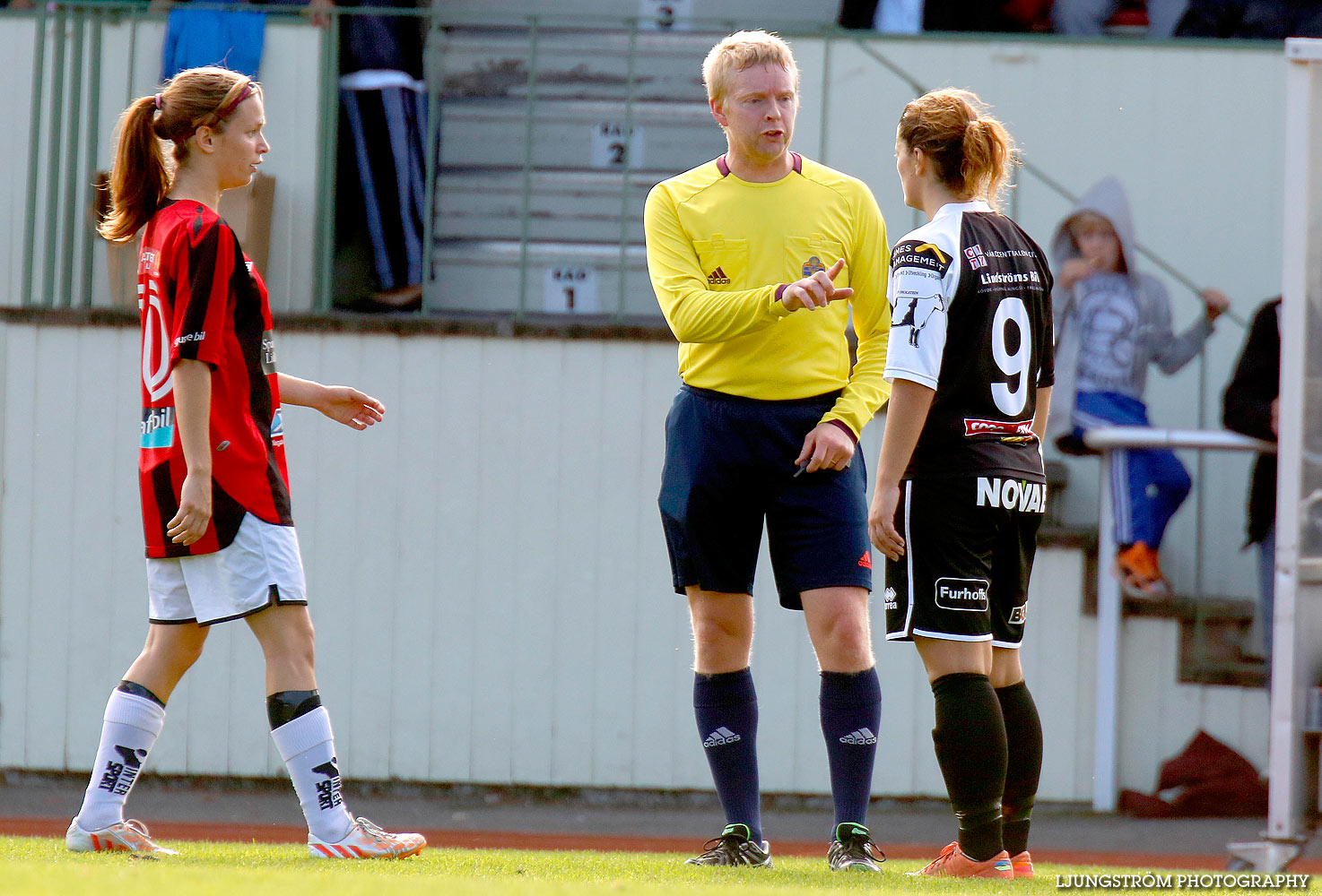 Lidköpings FK-Skövde KIK 7-0,dam,Framnäs IP,Lidköping,Sverige,Fotboll,,2014,129566