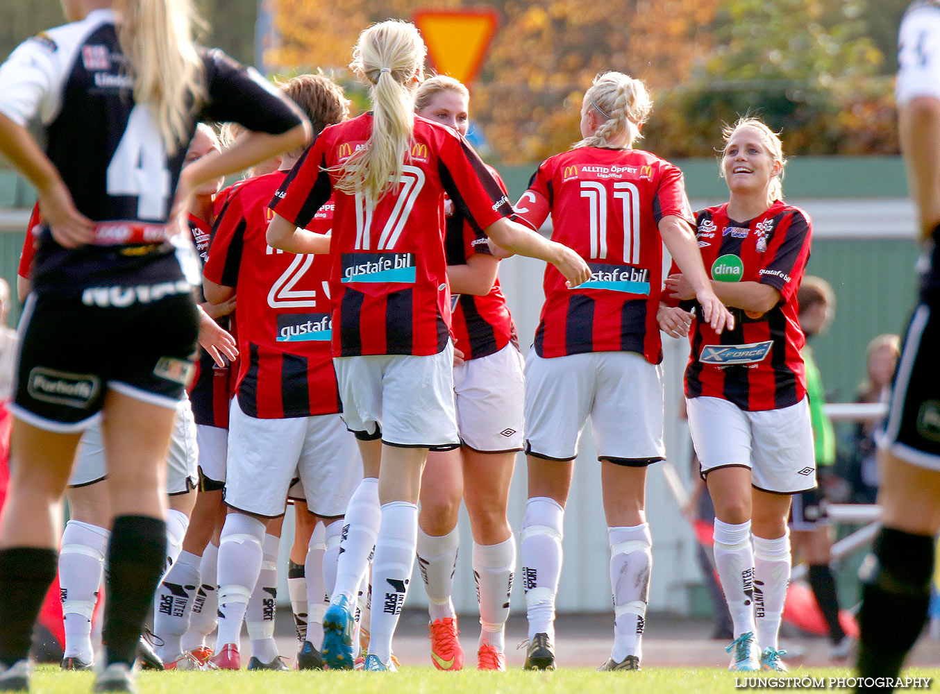 Lidköpings FK-Skövde KIK 7-0,dam,Framnäs IP,Lidköping,Sverige,Fotboll,,2014,129584
