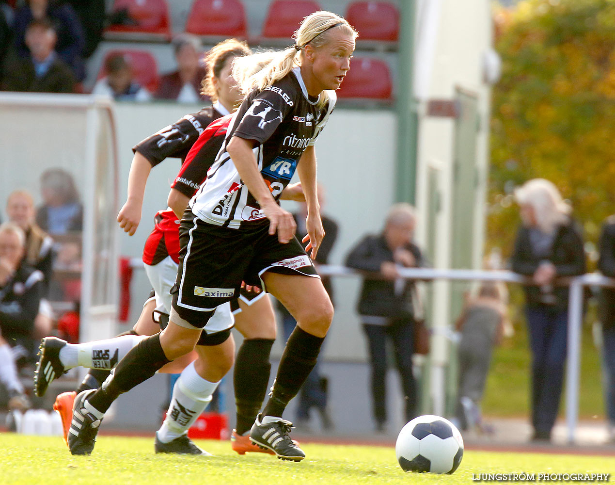 Lidköpings FK-Skövde KIK 7-0,dam,Framnäs IP,Lidköping,Sverige,Fotboll,,2014,129589